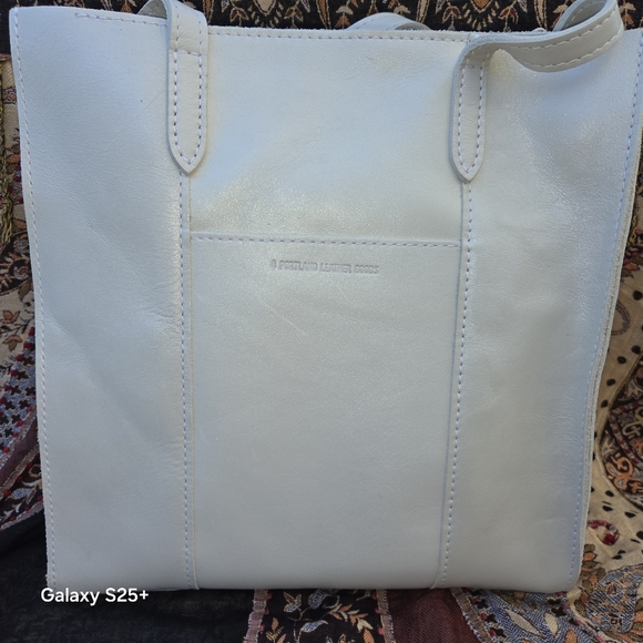 Portland Leather Large North South Lola Pearl Leather PLG Unicorn *Retired Color - Picture 2 of 13